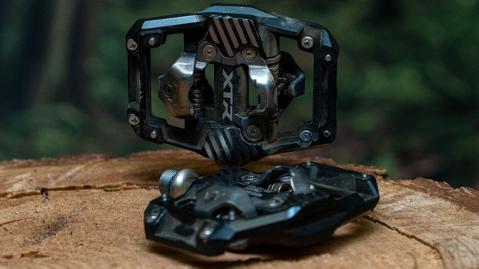  Pinnacle クライン レストア済 Shimano XTR Updating the gold standard. | Shimano XTR Trail Pedal and Multi